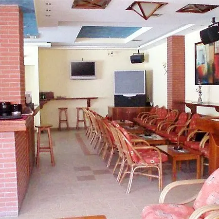 Zouboulia מלון 2*